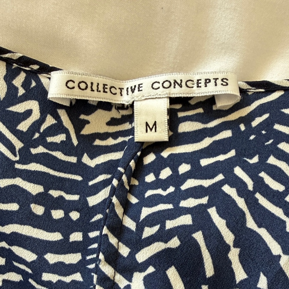 Collective Concepts Navy and Cream Abstract Dress Size Medium - Picture 2 of 7